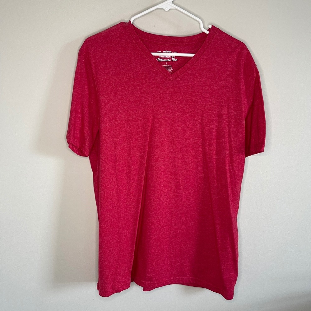Urban Pipeline Ultimate Tee V-Neck Short Sleeve Soft Casual Top‎ Mens Large